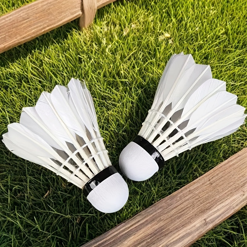 3 durable plastic badminton shuttlecocks - Durable nylon for stable flight