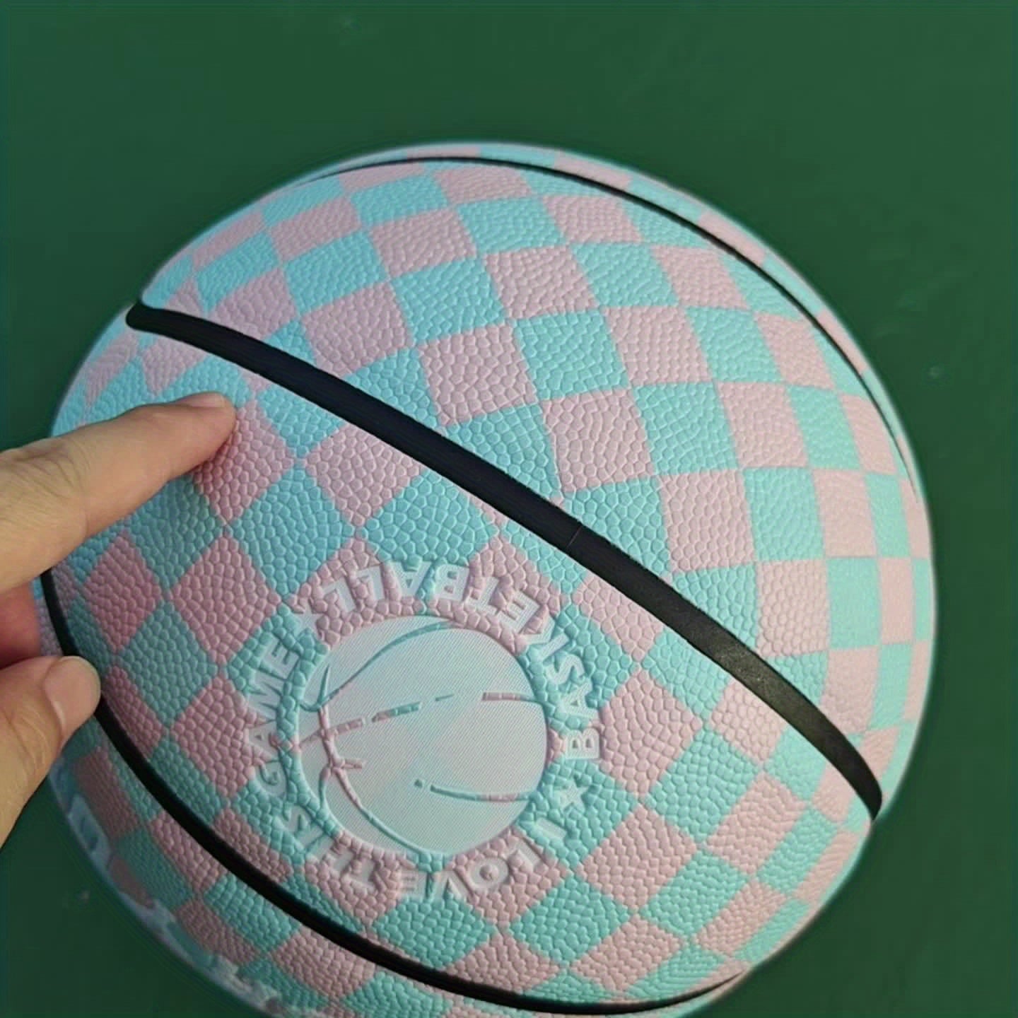 JIUERYUN Unisex 7-Inch Basketball - Pink & Blue Checkered, Anti-Slip Durable Surface